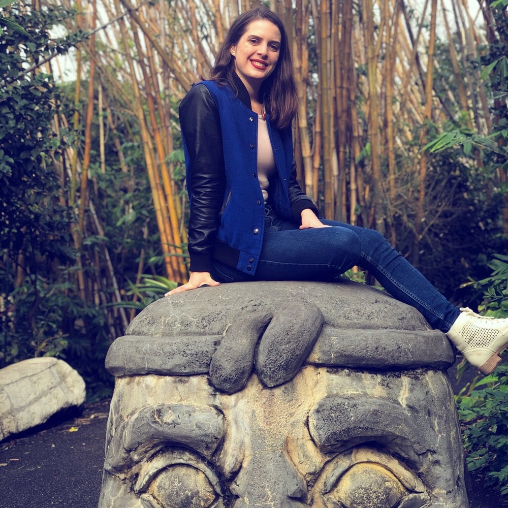 Meet your Posher, Alena